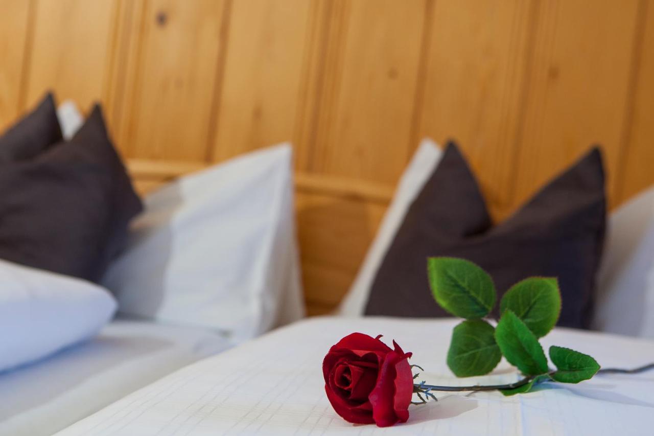 Hotel Jagdhof セルヴァ・ディ・ヴァル・ガルデーナ エクステリア 写真